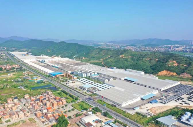 中国品牌日 顺辉瓷砖·岩板荣膺“陶瓷砖十大品牌”等5项大奖！TCG彩票 天成彩票(图4)